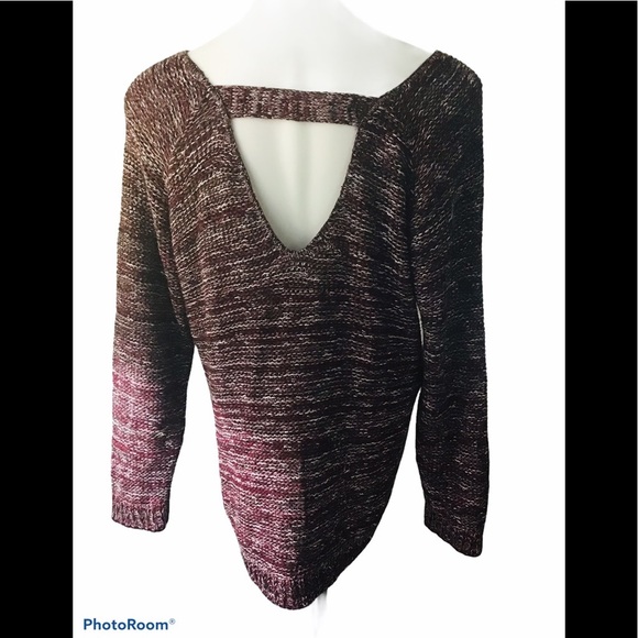Susina V-neck back strap marled knit sweater. - Picture 5 of 11